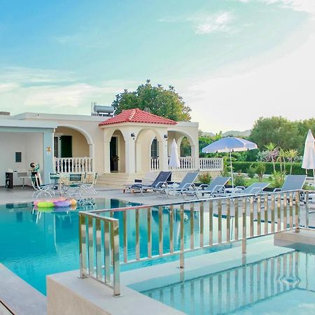 Gk Holiday Home Трагакі Екстер'єр фото